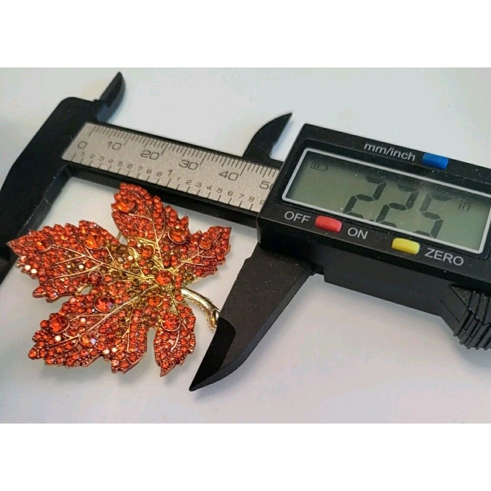 Orange Fall Color Maple Leaf Brooch - Picture 4 of 4